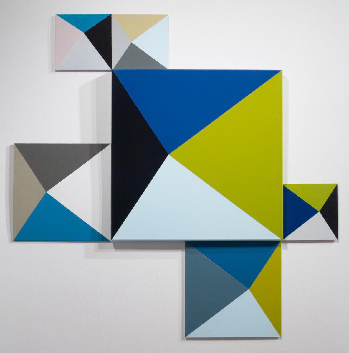 Natalia Cacchiarelli; Triangles; 2014